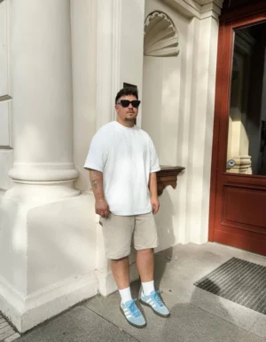 Street Style / Tshirt / Modern / White / Design